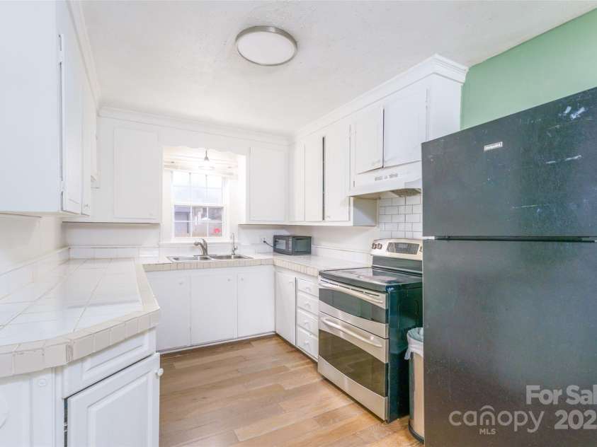 2703 Glendale Avenue, Kannapolis, NC 28081.  MLS# CAR4329348, YatesRealty ID 3266. 