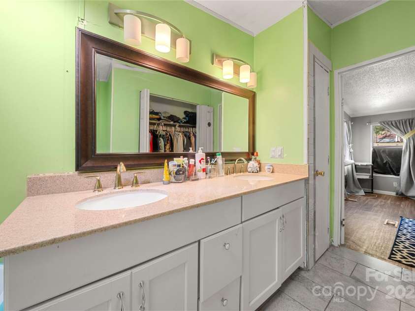 2831 Forbes Road, Gastonia, NC 28056.  MLS# CAR4239686, YatesRealty ID 3266. 