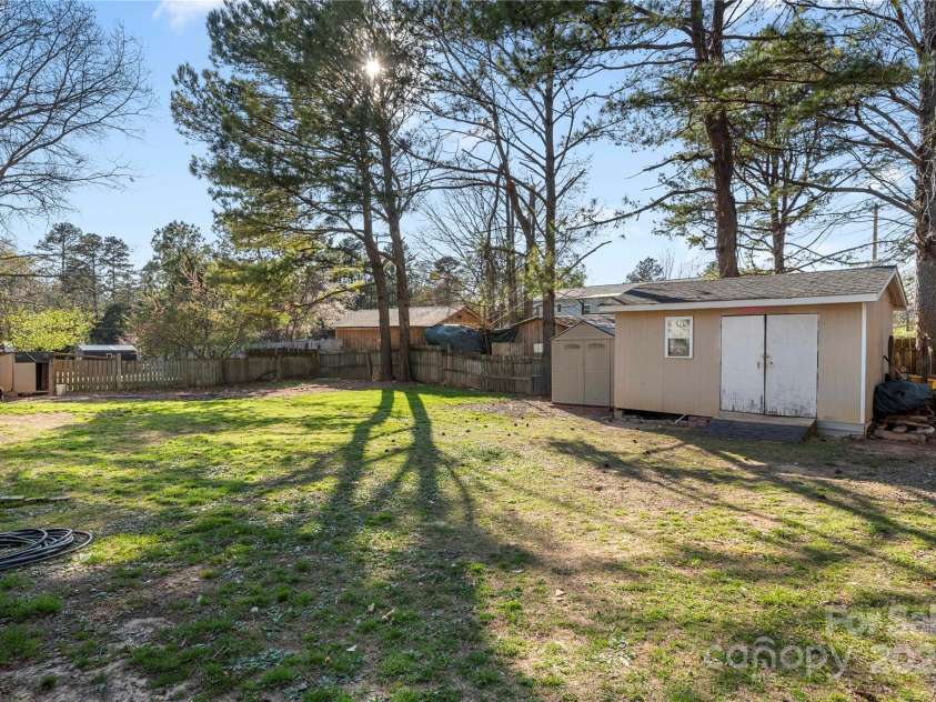 2831 Forbes Road, Gastonia, NC 28056.  MLS# CAR4239686, YatesRealty ID 3266. 