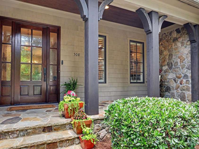508 Hideaway Ridge Court, Matthews, NC 28105.  MLS# CAR4391252, YatesRealty ID 32660. 