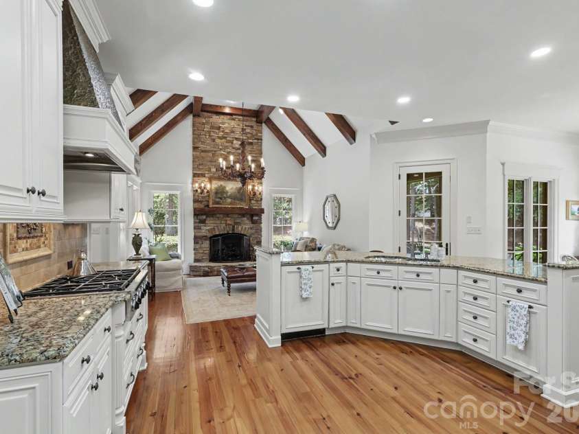 508 Hideaway Ridge Court, Matthews, NC 28105.  MLS# CAR4391252, YatesRealty ID 32660. 