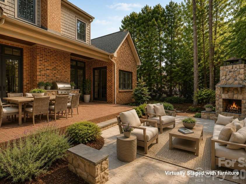 508 Hideaway Ridge Court, Matthews, NC 28105.  MLS# CAR4391252, YatesRealty ID 32660. 