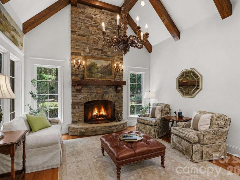 508 Hideaway Ridge Court, Matthews, NC 28105.  MLS# CAR4391252, YatesRealty ID 32660. 