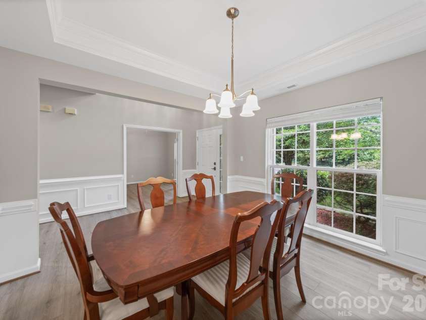 412 Amersham Lane, Waxhaw, NC 28173.  MLS# CAR4392451, YatesRealty ID 32662. 