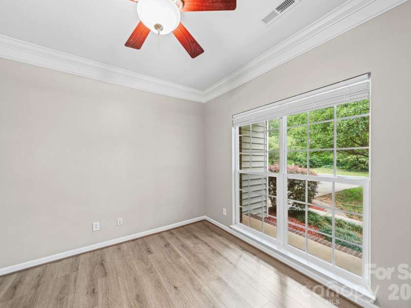 412 Amersham Lane, Waxhaw, NC 28173.  MLS# CAR4392451, YatesRealty ID 32662. 