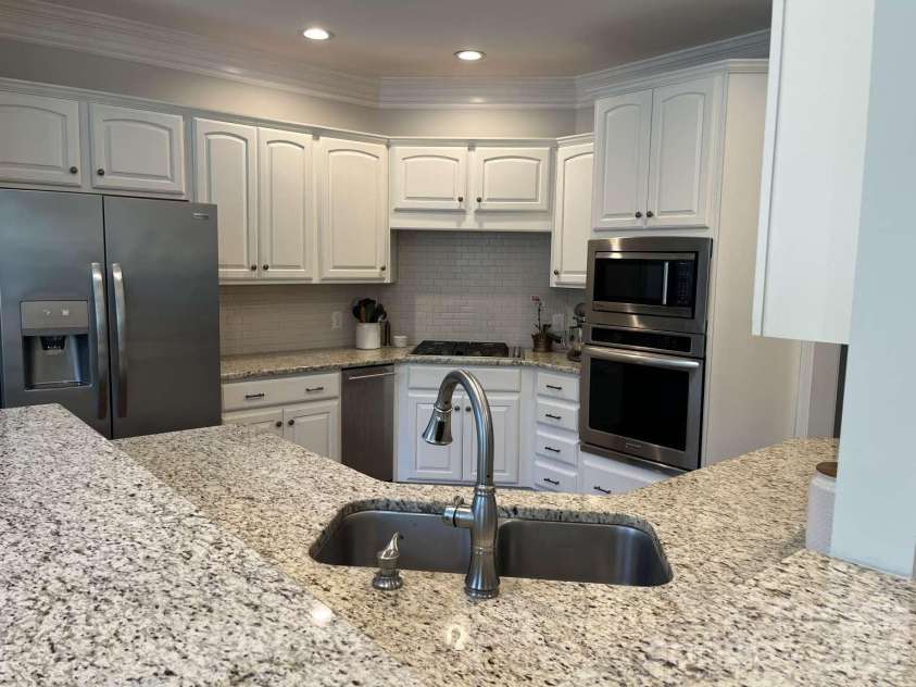 10300 Lady Grace Lane, Charlotte, NC 28270.  MLS# CAR4396007, YatesRealty ID 32664. 