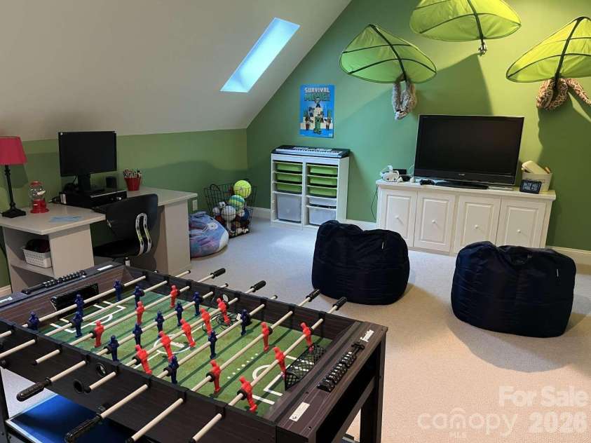 10300 Lady Grace Lane, Charlotte, NC 28270.  MLS# CAR4396007, YatesRealty ID 32664. 
