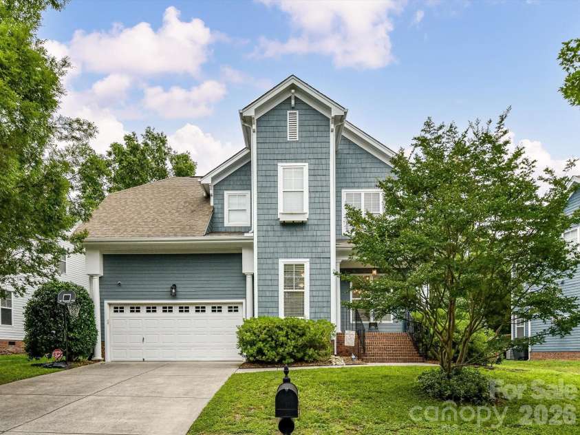7553 Thorn Creek Lane, Tega Cay, SC 29708.  MLS# CAR4389112, YatesRealty ID 32665. 