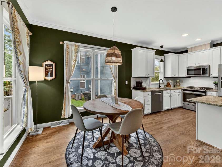 7553 Thorn Creek Lane, Tega Cay, SC 29708.  MLS# CAR4389112, YatesRealty ID 32665. 