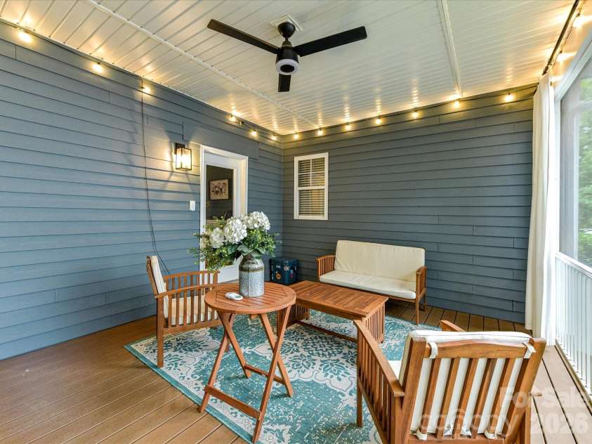 7553 Thorn Creek Lane, Tega Cay, SC 29708.  MLS# CAR4389112, YatesRealty ID 32665. 