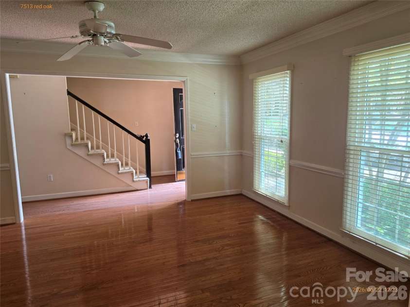 7513 Red Oak Lane, Charlotte, NC 28226.  MLS# CAR4394321, YatesRealty ID 32667. 