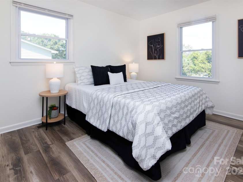 403 Murdock Circle, Shelby, NC 28150.  MLS# CAR4293263, YatesRealty ID 32668. 