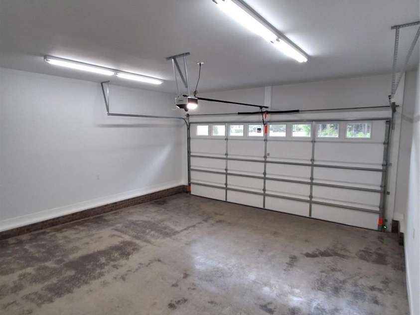 128 Hedgeline Drive, Troy, NC 27371.  MLS# CAR4338072, YatesRealty ID 3267. 2 Car Garage