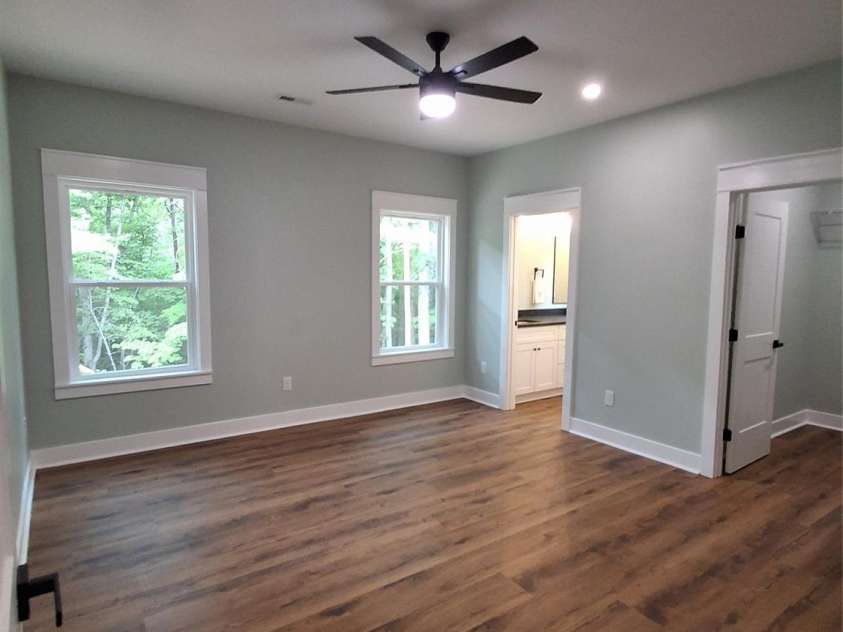 128 Hedgeline Drive, Troy, NC 27371.  MLS# CAR4338072, YatesRealty ID 3267. Primary Bedroom