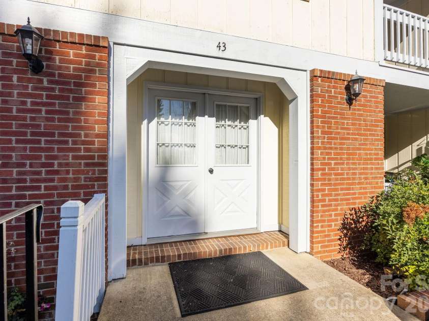 43 Nazarene Way, Waynesville, NC 28785.  MLS# CAR4317413, YatesRealty ID 3267. 