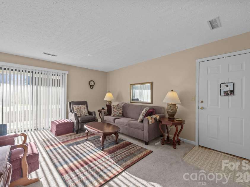 43 Nazarene Way, Waynesville, NC 28785.  MLS# CAR4317413, YatesRealty ID 3267. 