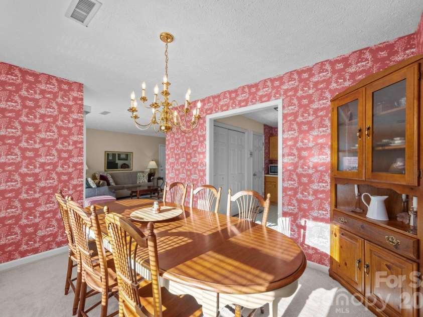 43 Nazarene Way, Waynesville, NC 28785.  MLS# CAR4317413, YatesRealty ID 3267. 