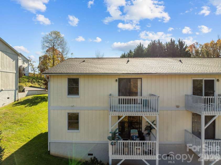 43 Nazarene Way, Waynesville, NC 28785.  MLS# CAR4317413, YatesRealty ID 3267. 