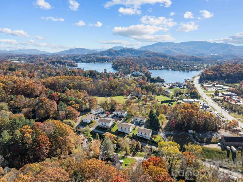 43 Nazarene Way, Waynesville, NC 28785.  MLS# CAR4317413, YatesRealty ID 3267. 