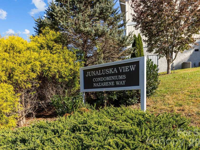 43 Nazarene Way, Waynesville, NC 28785.  MLS# CAR4317413, YatesRealty ID 3267. 