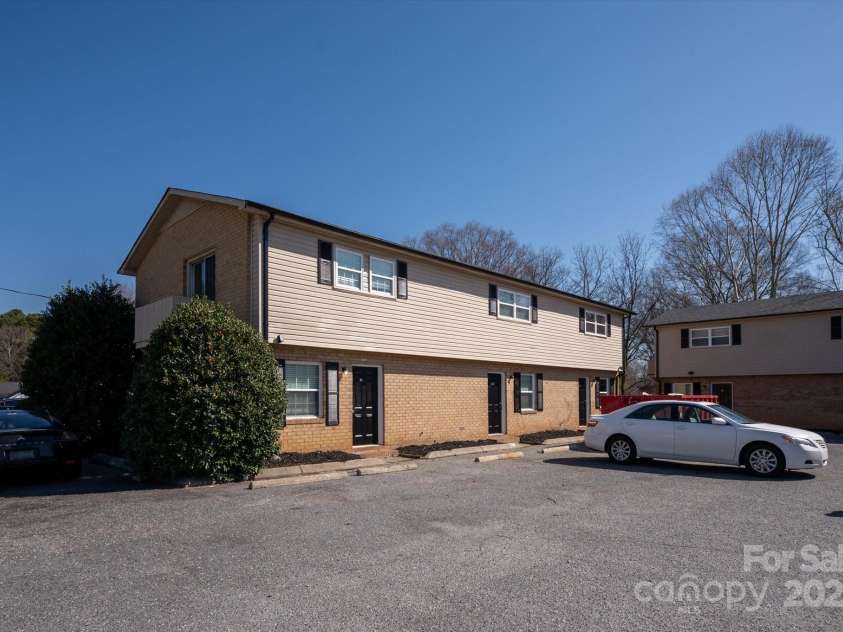 620 Elaine Street, Marshville, NC 28103.  MLS# CAR4233255, YatesRealty ID 3267. 