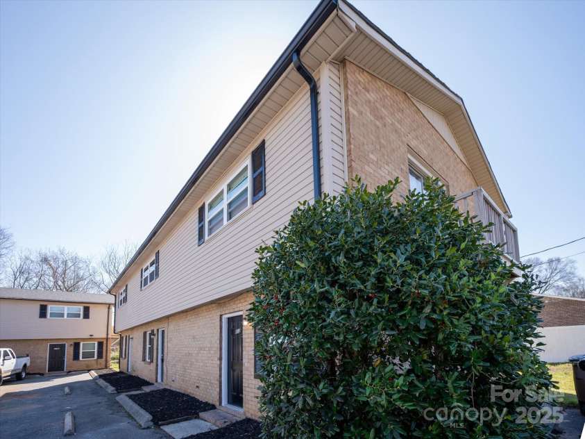 620 Elaine Street, Marshville, NC 28103.  MLS# CAR4233255, YatesRealty ID 3267. 