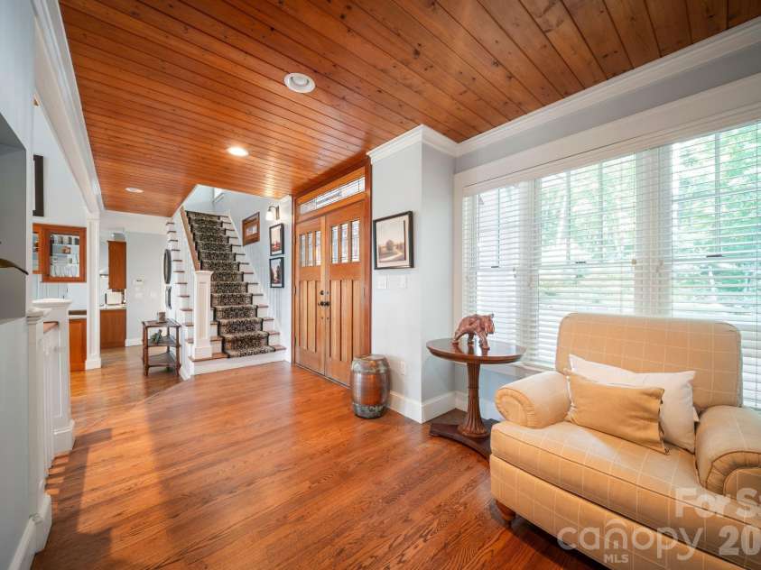 108 Flame Azalea Drive, Swannanoa, NC 28778.  MLS# CAR4394278, YatesRealty ID 32671. Entry and Main Level Hall