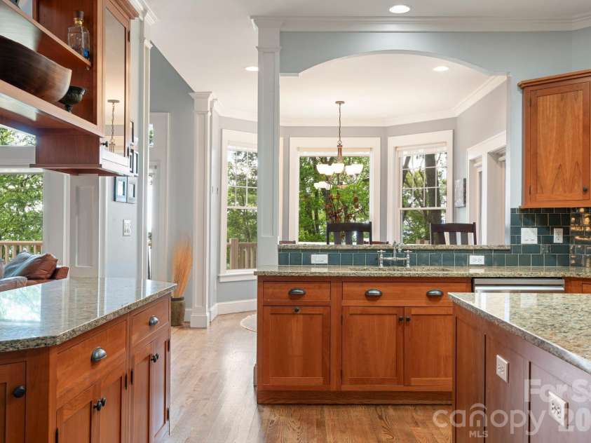 108 Flame Azalea Drive, Swannanoa, NC 28778.  MLS# CAR4394278, YatesRealty ID 32671. Kitchen