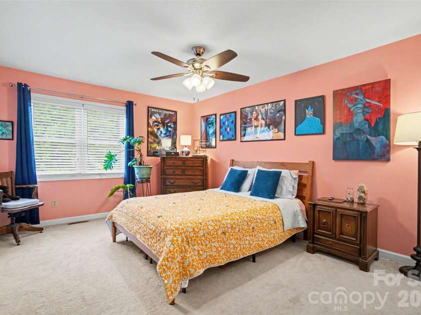 1535 South Point Road, Belmont, NC 28012.  MLS# CAR4396717, YatesRealty ID 32672. 
