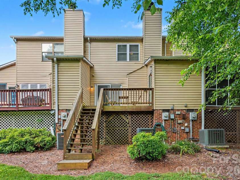 1535 South Point Road, Belmont, NC 28012.  MLS# CAR4396717, YatesRealty ID 32672. 