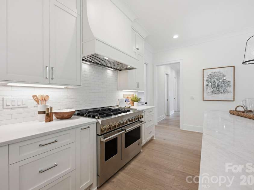 235 Jetton Street, Davidson, NC 28036.  MLS# CAR4391336, YatesRealty ID 32675. 