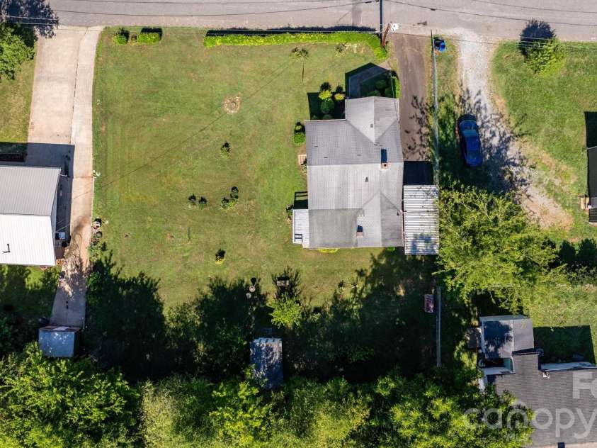 115 Brackett Street, Morganton, NC 28655.  MLS# CAR4394218, YatesRealty ID 32677. 
