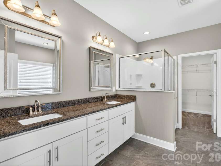 415 Pendernale Drive, Moore, SC 29369.  MLS# CAR4383929, YatesRealty ID 32678. 
