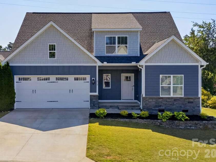 415 Pendernale Drive, Moore, SC 29369.  MLS# CAR4383929, YatesRealty ID 32678. 