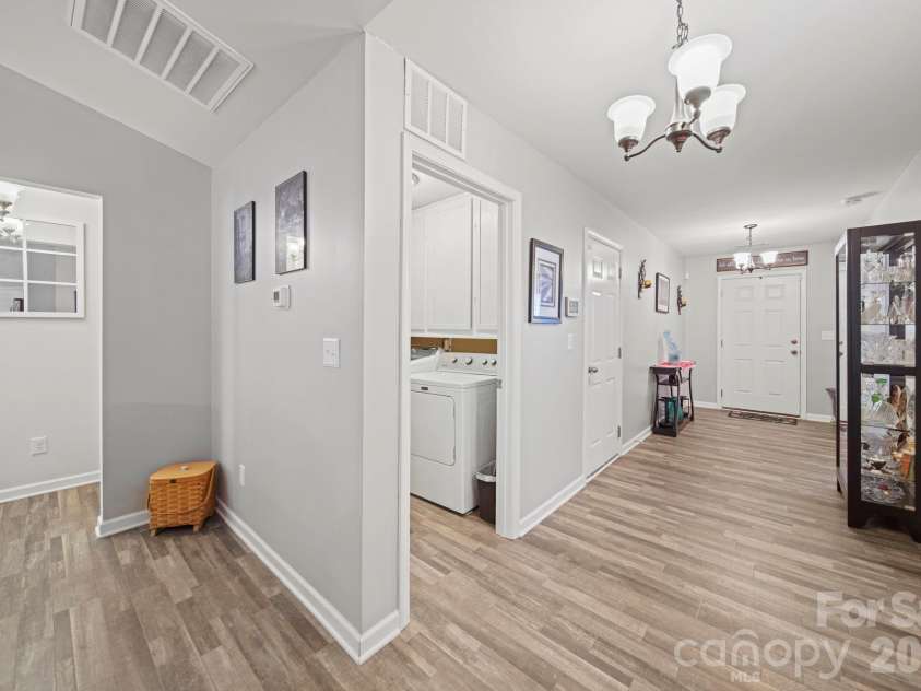 1456 Amberlight Circle, Salisbury, NC 28144.  MLS# CAR4340643, YatesRealty ID 3268. 