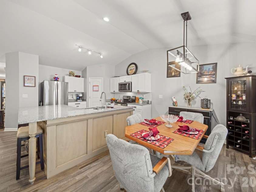 1456 Amberlight Circle, Salisbury, NC 28144.  MLS# CAR4340643, YatesRealty ID 3268. 