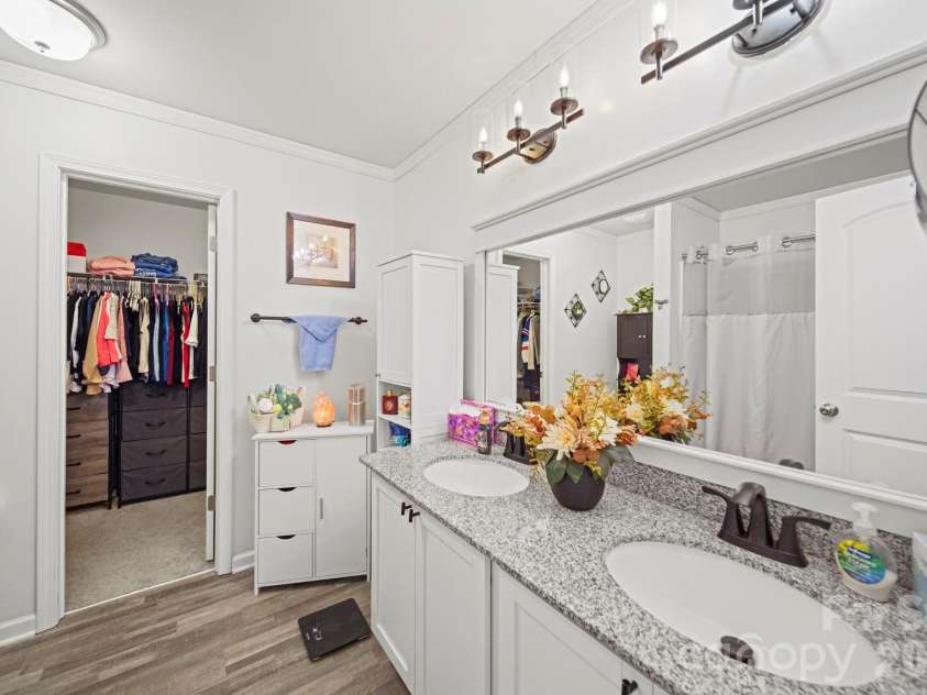 1456 Amberlight Circle, Salisbury, NC 28144.  MLS# CAR4340643, YatesRealty ID 3268. 