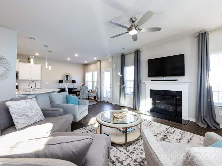 15533 Capps Road, Charlotte, NC 28278.  MLS# CAR4205071, YatesRealty ID 3268. 