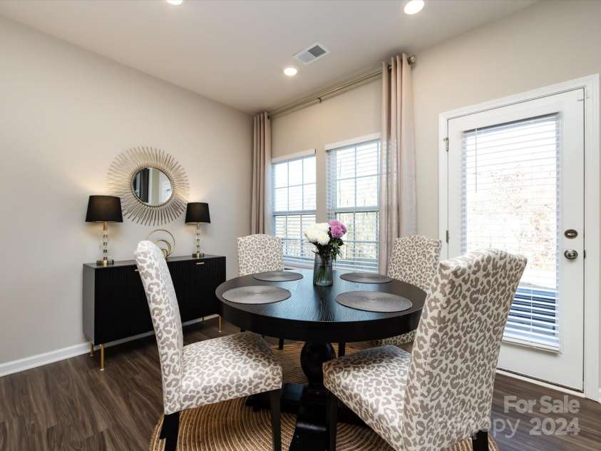 15533 Capps Road, Charlotte, NC 28278.  MLS# CAR4205071, YatesRealty ID 3268. 