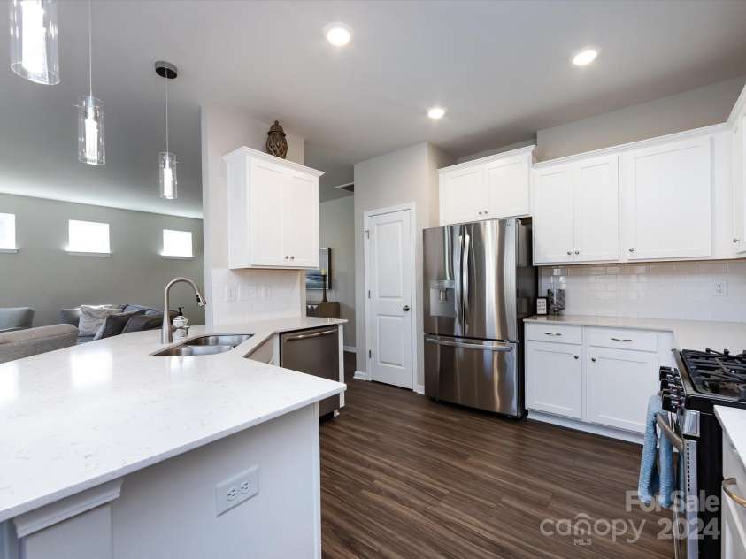 15533 Capps Road, Charlotte, NC 28278.  MLS# CAR4205071, YatesRealty ID 3268. 