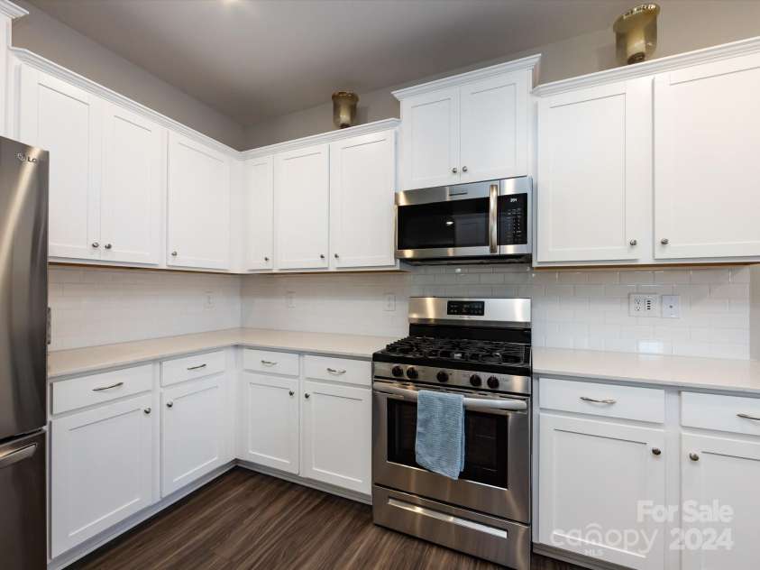 15533 Capps Road, Charlotte, NC 28278.  MLS# CAR4205071, YatesRealty ID 3268. 