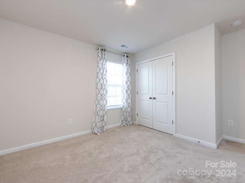 15533 Capps Road, Charlotte, NC 28278.  MLS# CAR4205071, YatesRealty ID 3268. 