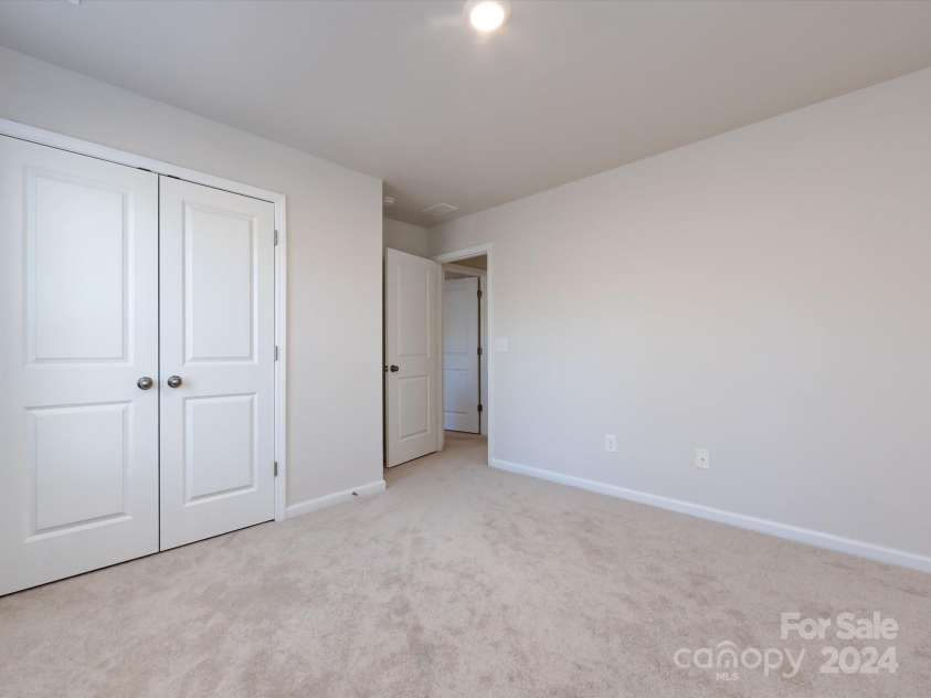 15533 Capps Road, Charlotte, NC 28278.  MLS# CAR4205071, YatesRealty ID 3268. 