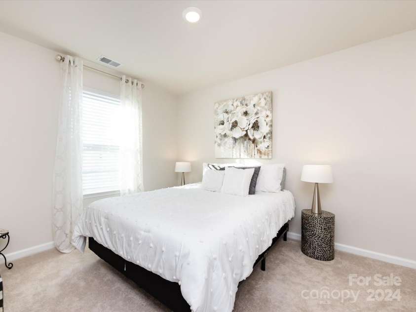 15533 Capps Road, Charlotte, NC 28278.  MLS# CAR4205071, YatesRealty ID 3268. 