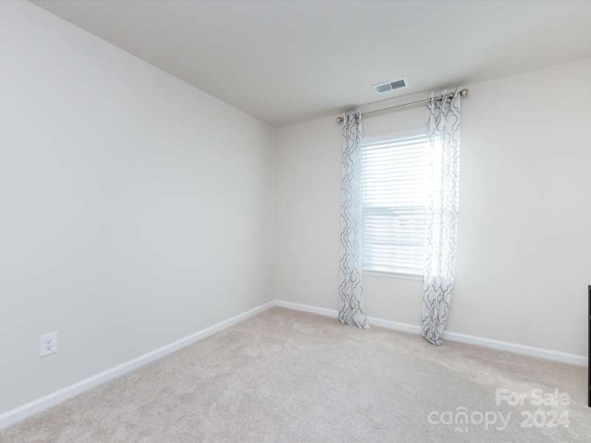 15533 Capps Road, Charlotte, NC 28278.  MLS# CAR4205071, YatesRealty ID 3268. 