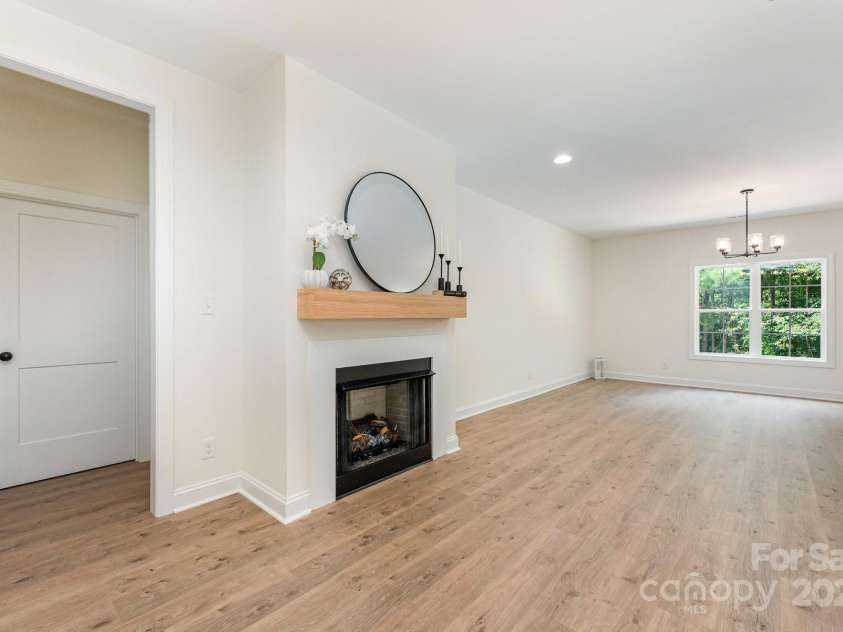 1105 Rudder Circle, Salisbury, NC 28146.  MLS# CAR4293177, YatesRealty ID 32680. 