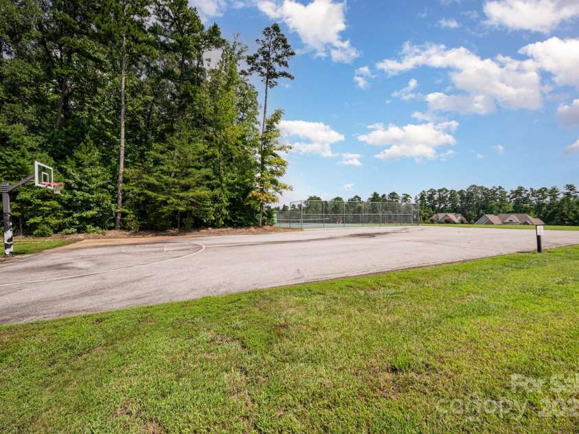 1105 Rudder Circle, Salisbury, NC 28146.  MLS# CAR4293177, YatesRealty ID 32680. 