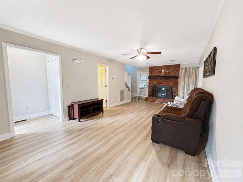 1160 Crestmont Drive, Concord, NC 28025.  MLS# CAR4357365, YatesRealty ID 32681. 