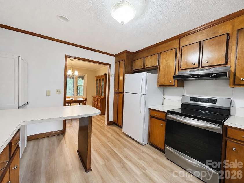 1160 Crestmont Drive, Concord, NC 28025.  MLS# CAR4357365, YatesRealty ID 32681. 