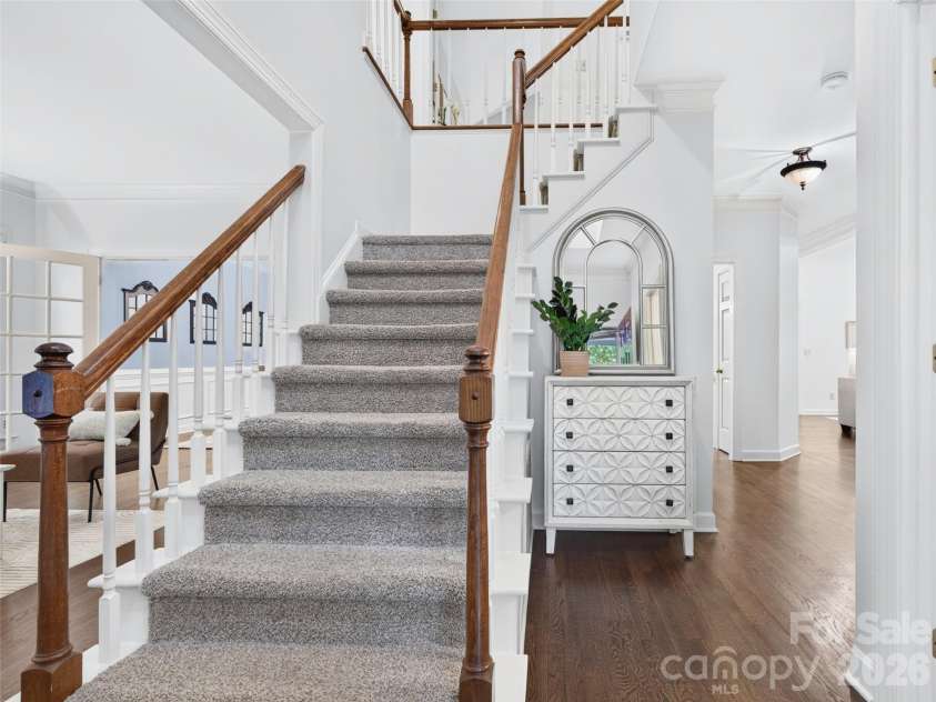 4617 Deer Cross Trail, Charlotte, NC 28269.  MLS# CAR4393732, YatesRealty ID 32682. 